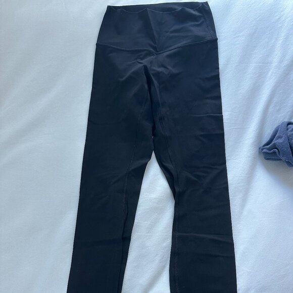 Lululemon Wunder Under Luxtreme HR 28 inch size 4 - Picture 1 of 2